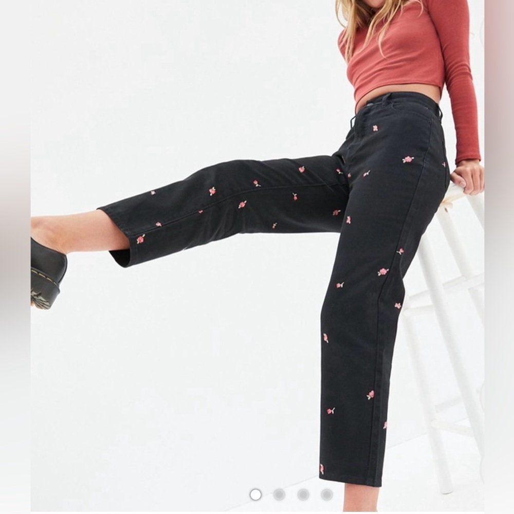 Pacsun ~ Size 24 Jeans